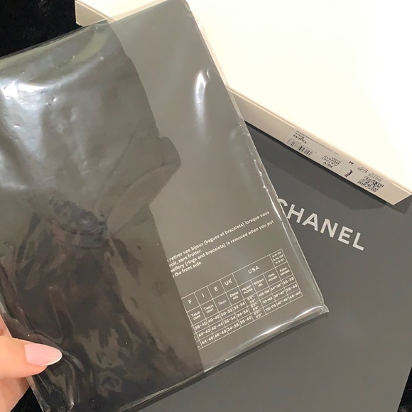 Chanel CC Logo Tights - Picture 1 of 3